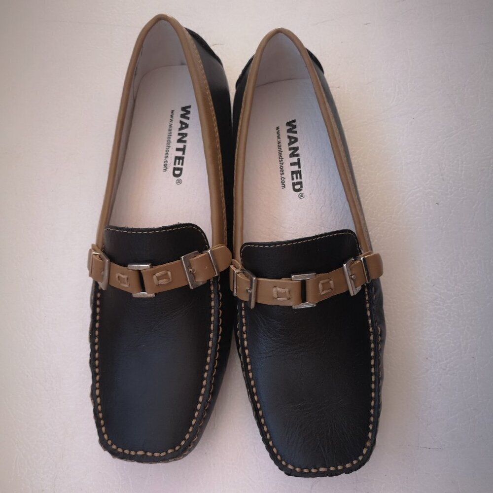 Wanted Ladies Leather Upper Size 7 Black & Tan Loafers / Flats